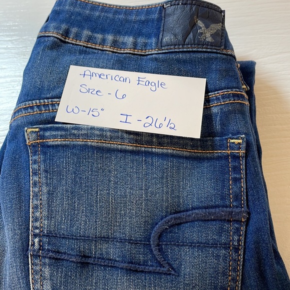 American Eagle Jeans - Picture 5 of 5